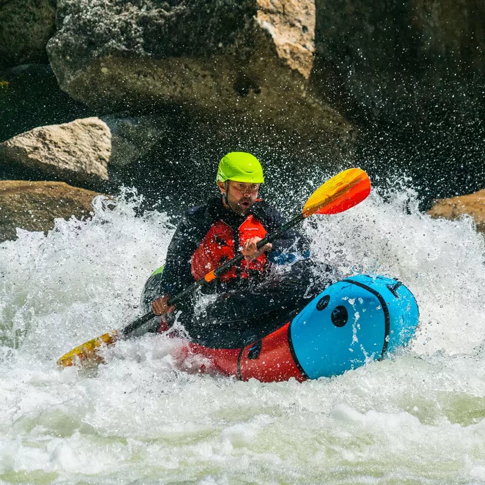 Featuring the Whiskey 4-Piece Paddle breakdown paddle, fishing kayak paddle, fishing paddle, hand paddle, ik paddle, pack raft paddle, touring / rec paddle manufactured by AquaBound shown here from a tenth angle.